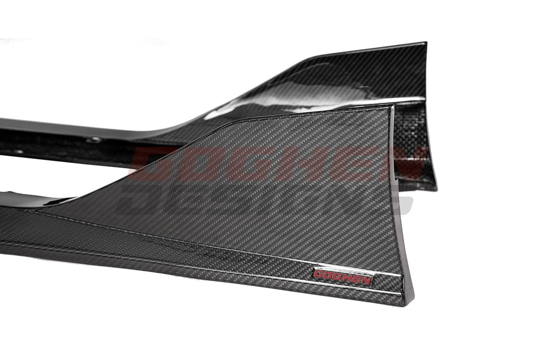 Toyota Supra pre preg carbon fiber fender and sideskirt V2