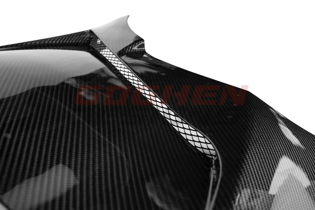 Toyota Supra pre preg carbon fiber fender and sideskirt V2