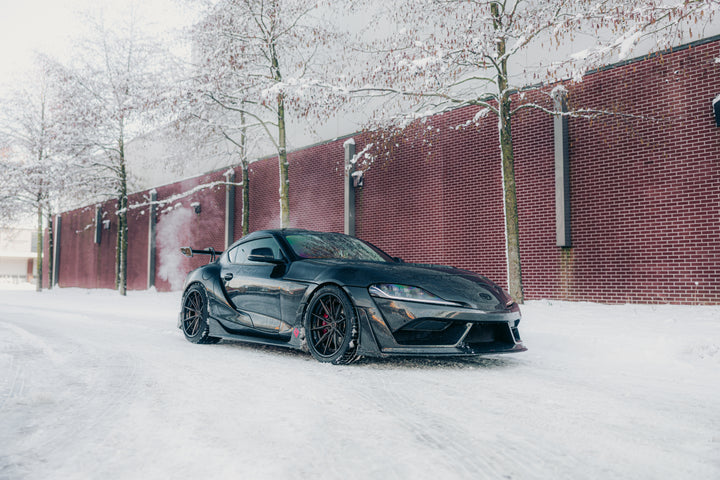 Toyota Supra pre preg carbon fiber fender and sideskirt V2